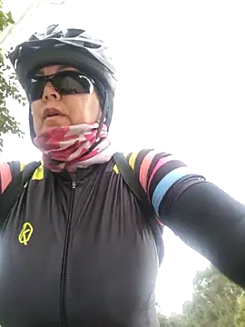 Snapshot of emma_tour chatting on March 11, 2025, 2:51 pm emma tour online show from March 11, 2025, 2:51 pm