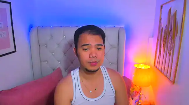 AsianZero online show from February 4, 2025, 8:28 pm