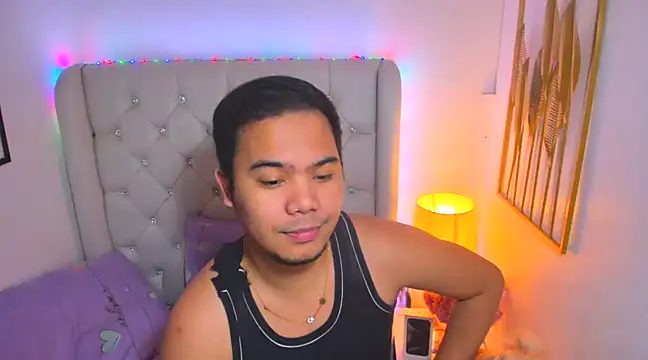 AsianZero online show from February 24, 2025, 5:20 pm