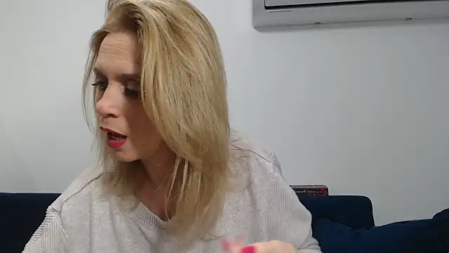 MysticCreature online show from March 16, 2026, 4:18 am