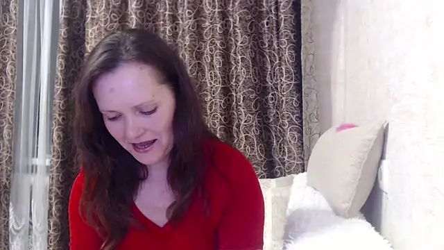 SheLion online show from February 14, 2026, 4:15 pm