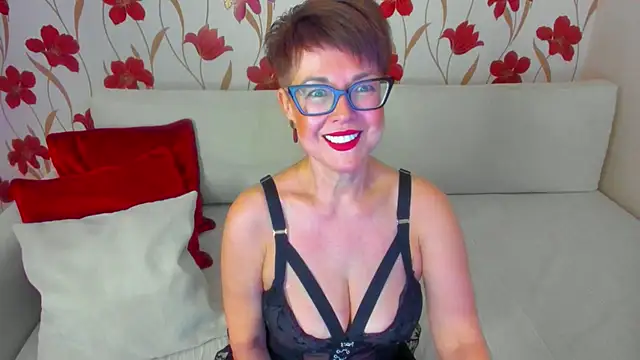 JennAlison online show from December 18, 2024, 12:51 pm