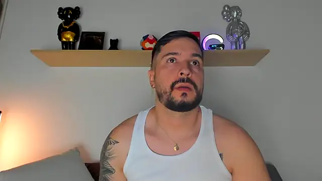 Snapshot of camilo_restrepo21 chatting on January 29, 2025, 11:46 pm camilo restrepo21 online show from January 29, 2025, 11:46 pm