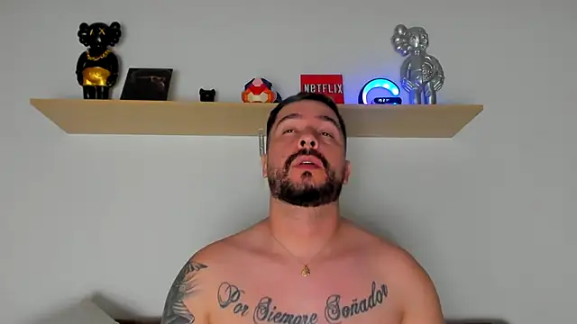 Snapshot of camilo_restrepo21 chatting on February 2, 2025, 12:19 am camilo restrepo21 online show from February 2, 2025, 12:19 am