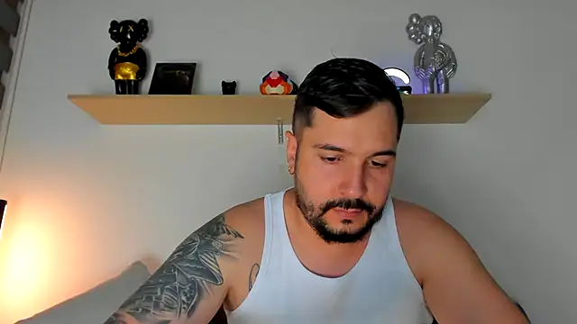 Snapshot of camilo_restrepo21 chatting on February 7, 2025, 12:09 am camilo restrepo21 online show from February 7, 2025, 12:09 am