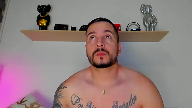 Snapshot of camilo_restrepo21 chatting on September 30, 2025, 12:37 am camilo restrepo21 online show from September 30, 2025, 12:37 am