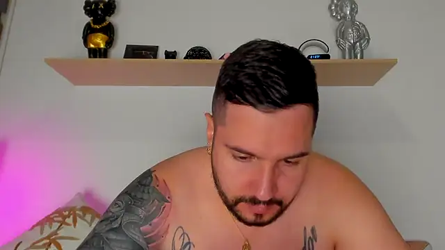 Snapshot of camilo_restrepo21 chatting on October 2, 2025, 2:18 am camilo restrepo21 online show from October 2, 2025, 2:18 am