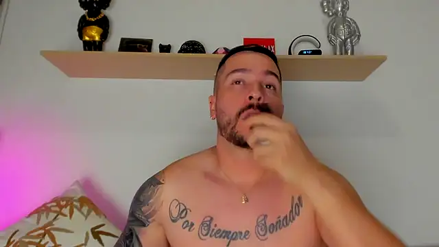 Snapshot of camilo_restrepo21 chatting on October 11, 2025, 11:36 pm camilo restrepo21 online show from October 11, 2025, 11:36 pm