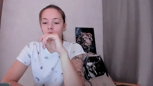 why again me online show from February 3, 2025, 8:13 pm