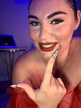 lovely beast online show from November 11, 2025, 5:46 pm