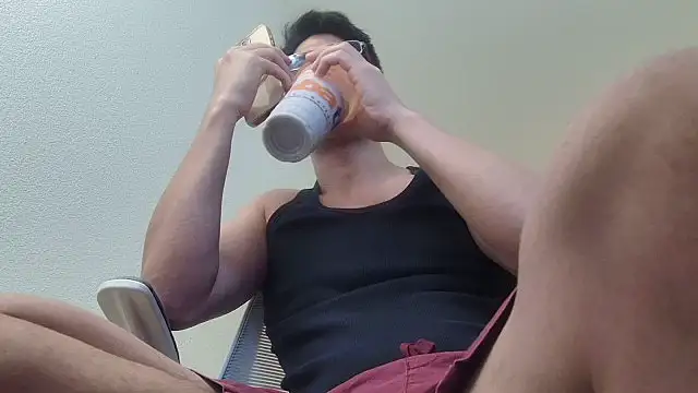 SebastianReiss online show from August 8, 2026, 6:37 am