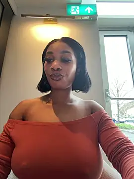   Nessa   online show from February 21, 2026, 12:50 pm