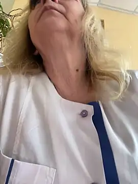 Irina2909xh online show from March 13, 2025, 10:36 am