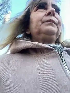 Irina2909xh online show from March 20, 2025, 5:57 am