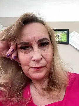 Irina2909xh online show from March 9, 2026, 10:19 am