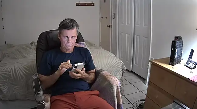 Snapshot of nakeedcowboi65 chatting on January 14, 2025, 7:53 pm nakeedcowboi65 online show from January 14, 2025, 7:53 pm
