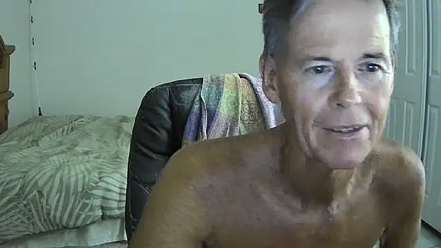 Snapshot of nakeedcowboi65 chatting on September 10, 2025, 6:30 pm nakeedcowboi65 online show from September 10, 2025, 6:30 pm