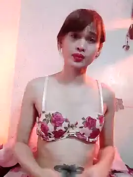 Snapshot of QueenSoreal chatting on February 25, 2025, 8:19 pm QueenSoreal online show from February 25, 2025, 8:19 pm