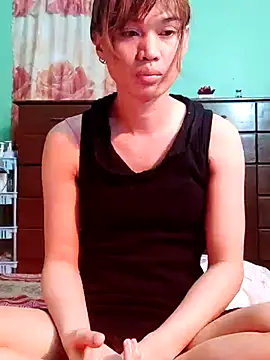 Snapshot of QueenSoreal chatting on September 20, 2025, 8:54 pm QueenSoreal online show from September 20, 2025, 8:54 pm