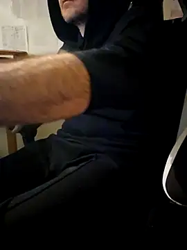 verylargecock online show from February 22, 2026, 6:35 am