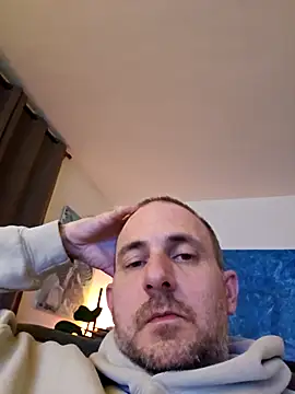 verylargecock online show from February 27, 2026, 10:32 pm