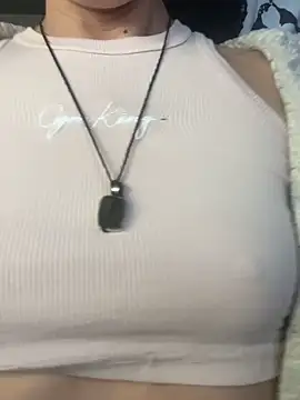 Snapshot of Heidi_Harper chatting on October 27, 2025, 4:22 pm Heidi Harper online show from October 27, 2025, 4:22 pm