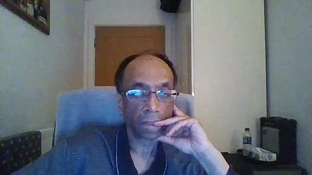 rauncher1 online show from September 30, 2025, 11:21 pm
