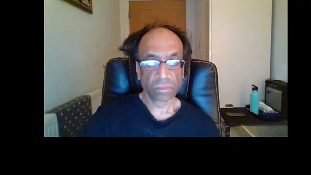 Snapshot of rauncher1 chatting on July 6, 2026, 3:58 am rauncher1 online show from July 6, 2026, 3:58 am