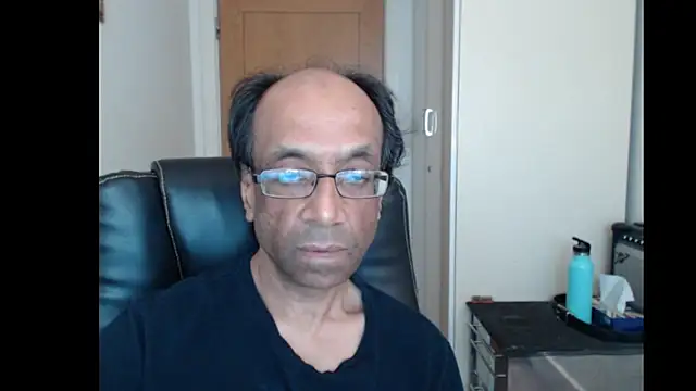 Snapshot of rauncher1 chatting on July 13, 2026, 11:13 am rauncher1 online show from July 13, 2026, 11:13 am