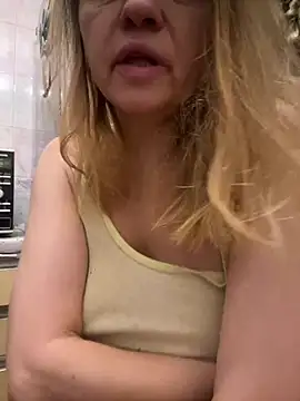 Susanel online show from January 26, 2025, 9:51 pm