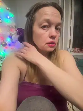 Susanel online show from March 21, 2025, 5:23 pm