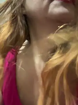 Susanel online show from February 26, 2026, 10:20 pm