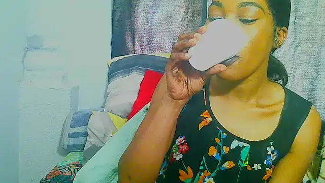Snapshot of freaky_naughty chatting on September 29, 2025, 11:37 am freaky naughty online show from September 29, 2025, 11:37 am
