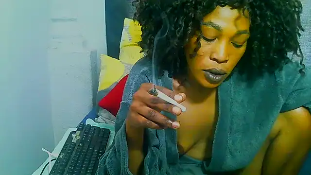 Snapshot of freaky_naughty chatting on October 20, 2025, 10:49 am freaky naughty online show from October 20, 2025, 10:49 am