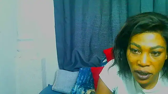 Snapshot of freaky_naughty chatting on November 22, 2025, 1:32 pm freaky naughty online show from November 22, 2025, 1:32 pm