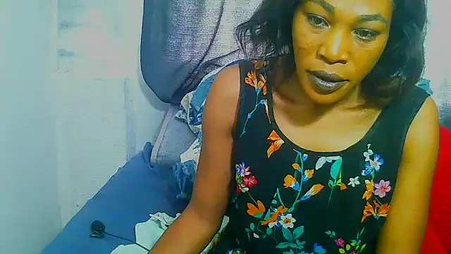 Snapshot of freaky_naughty chatting on November 29, 2025, 11:02 am freaky naughty online show from November 29, 2025, 11:02 am