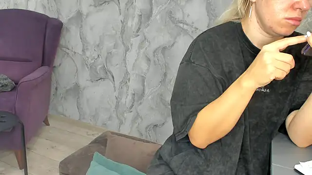 succubus online show from September 26, 2025, 7:01 am