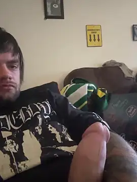 cumgitsumdic online show from November 18, 2025, 6:45 pm