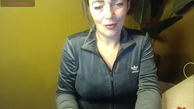 cloe85nl online show from February 1, 2026, 9:19 am