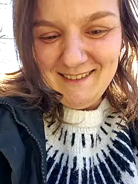 Snapshot of Cutegirlforyou chatting on March 18, 2025, 11:41 am Cutegirlforyou online show from March 18, 2025, 11:41 am