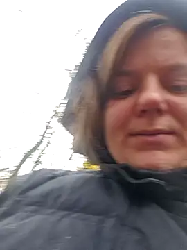 Snapshot of Cutegirlforyou chatting on November 27, 2025, 12:07 pm Cutegirlforyou online show from November 27, 2025, 12:07 pm