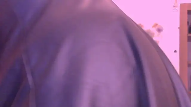 Snapshot of elacoquette chatting on January 21, 2025, 2:43 am elacoquette online show from January 21, 2025, 2:43 am