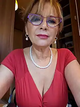 Snapshot of elacoquette chatting on January 21, 2025, 10:30 am elacoquette online show from January 21, 2025, 10:30 am