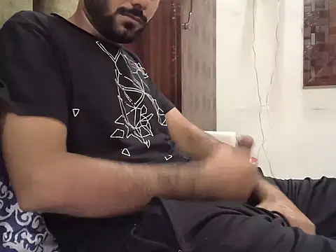 brownie cake cb online show from October 15, 2025, 5:57 pm