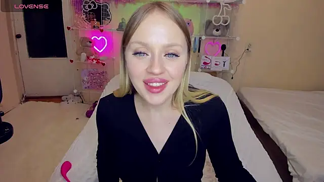 Snapshot of ElinOceanX chatting on March 13, 2025, 6:12 pm ElinOceanX online show from March 13, 2025, 6:12 pm