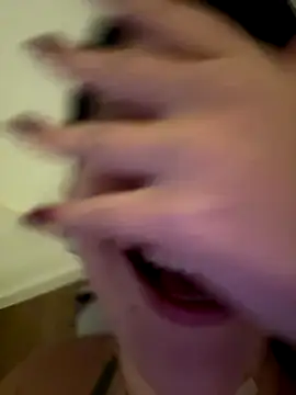 kiarafonseca  online show from October 5, 2025, 4:55 am