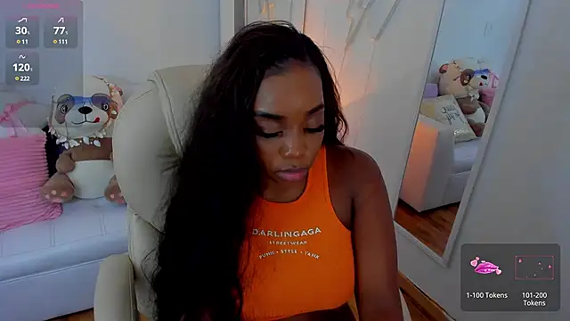 Snapshot of zobe_love chatting on February 8, 2025, 3:52 am zobe love online show from February 8, 2025, 3:52 am