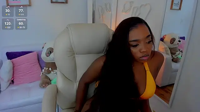 Snapshot of zobe_love chatting on March 8, 2025, 3:17 am zobe love online show from March 8, 2025, 3:17 am
