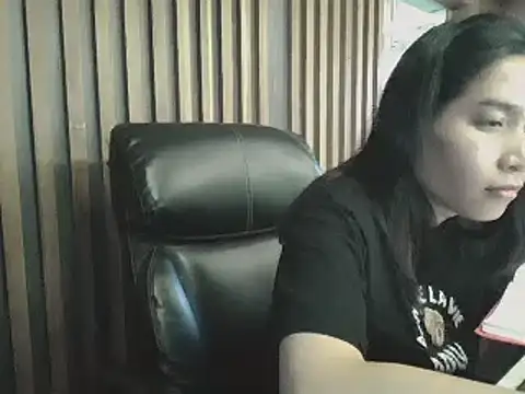 sara kimoo online show from March 19, 2025, 6:44 pm