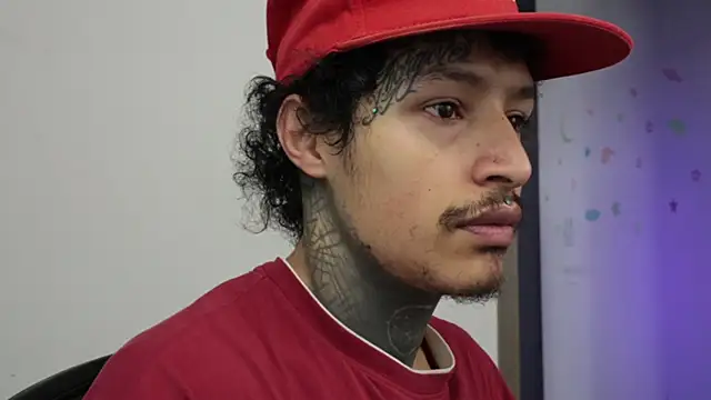 Snapshot of trieone chatting on January 16, 2026, 3:16 pm trieone online show from January 16, 2026, 3:16 pm